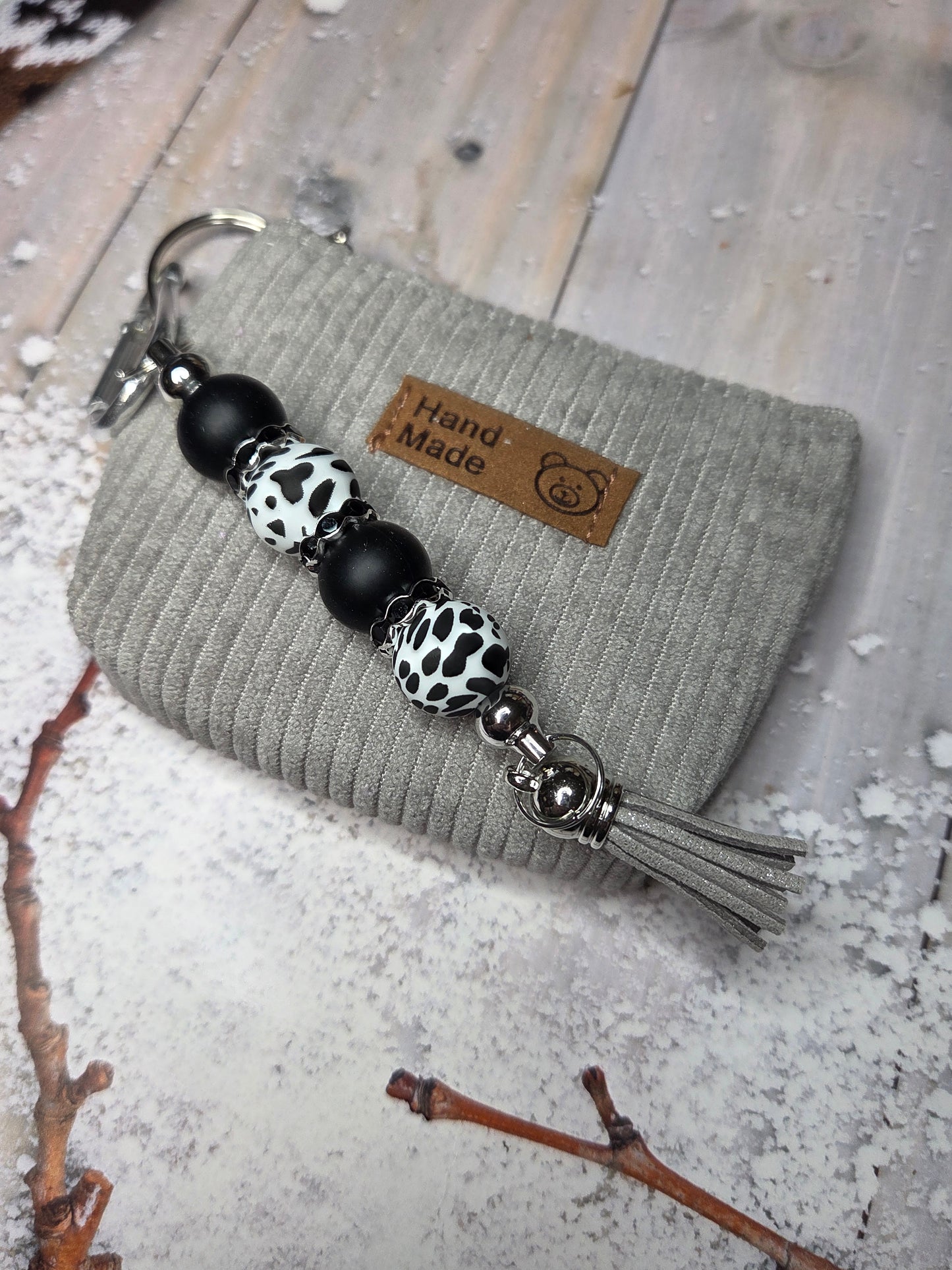 Coin purse with detachable beaded key ring - monochrome